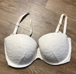 Victoria's Secret White Floral Lace Multi-Way Strapless Bra 34DD